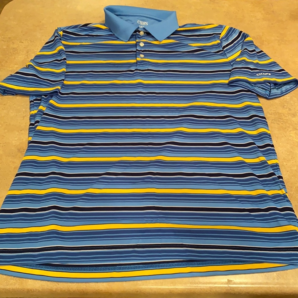 Men’s Chaps shirt size Large